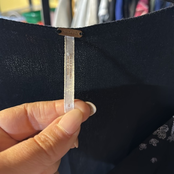 Free people dress 4 embroidery - Picture 2 of 7